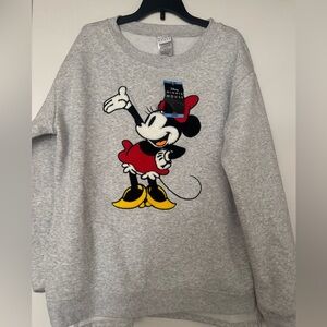 Woman’s Minnie Mouse sweatshirt